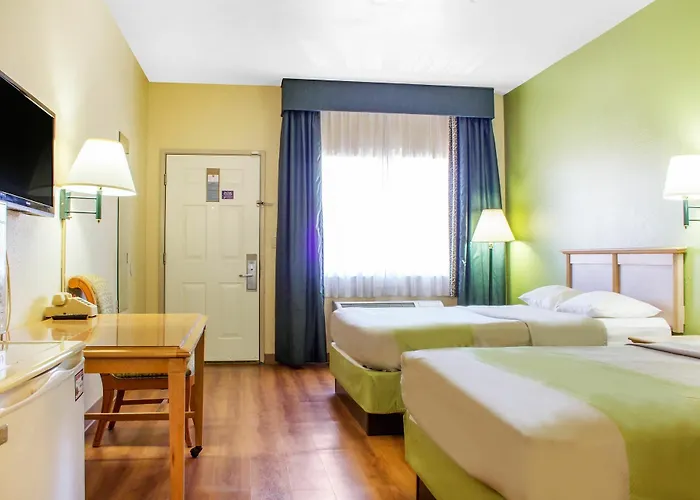 Apache Motel Tempe