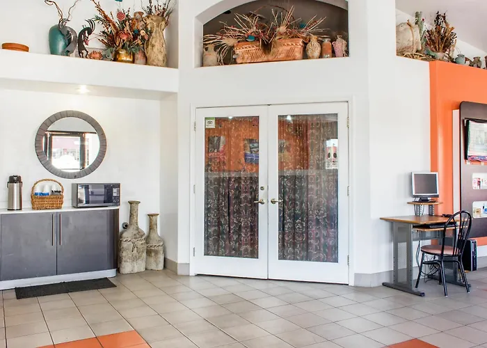 Apache Motel Tempe