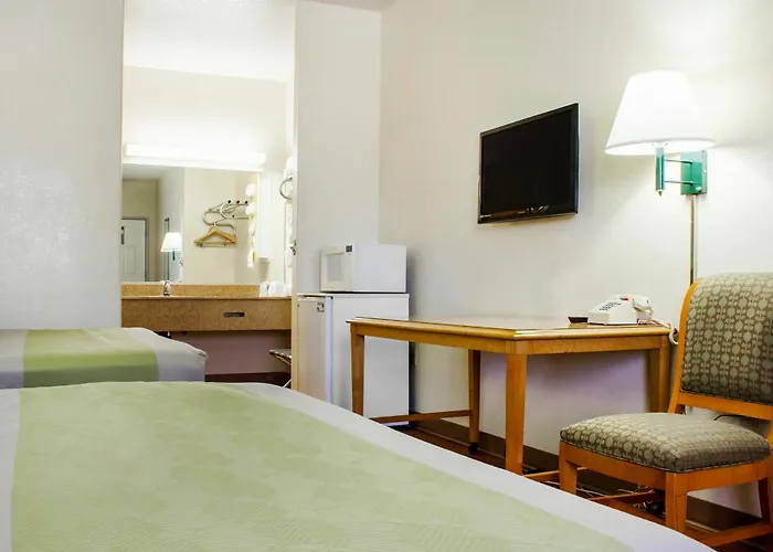 Apache Motel